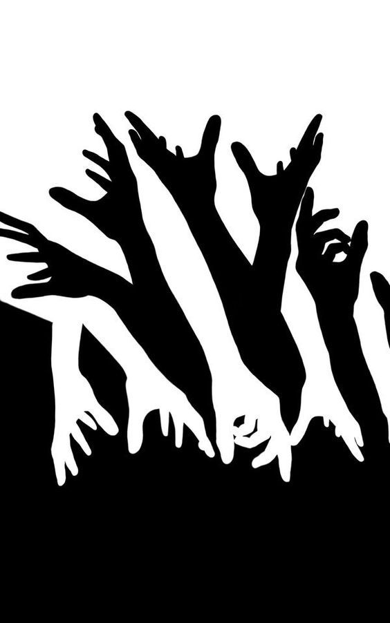 Ketika Orang-Orang Mengangkat Tangan … (Terbaik 5, TL 22)